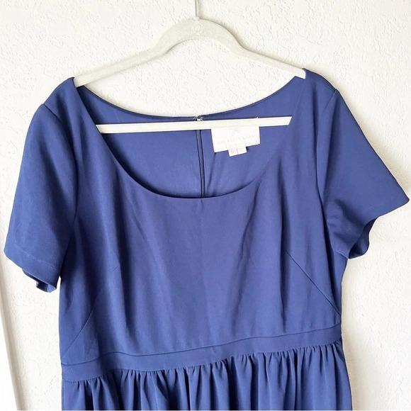 GAL Meets Glam Annie Scuba Crepe Fit & Flare Dress in Navy Blue 20 - Picture 3 of 9